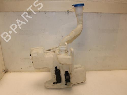 Used Windscreen washer tank Windscreen washer tank 37214400 37214400
