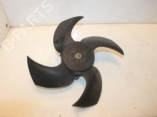 Used Radiator fan MITSUBISHI CARISMA Saloon (DA_) 1.6 (DA1A) (99 hp) 15315844