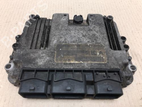 Used Engine control unit (ECU) Engine control unit (ECU) 15300338 15300338