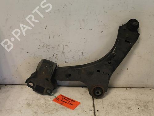 Used Left front suspension arm Left front suspension arm 15307418 15307418