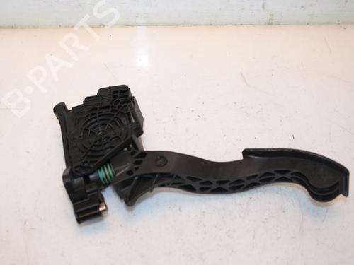 Used Pedal Pedal 15332435 15332435