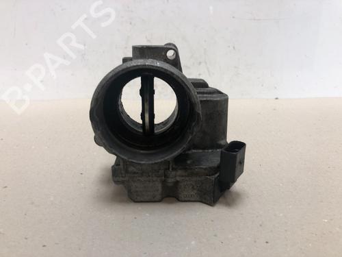 Used Throttle body Throttle body 15298501 15298501