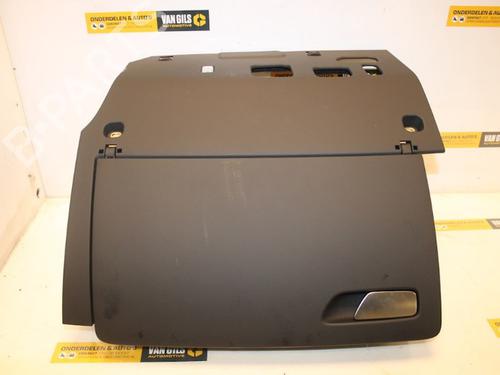 Used Glove box Glove box 15313850 15313850