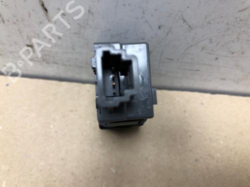 Warning switch TOYOTA C-HR (_X1_) 1.8 Hybrid (ZYX10_, ZYX11_, ZYX10R, ZYX11R) | BP37207913I22 - Image 6