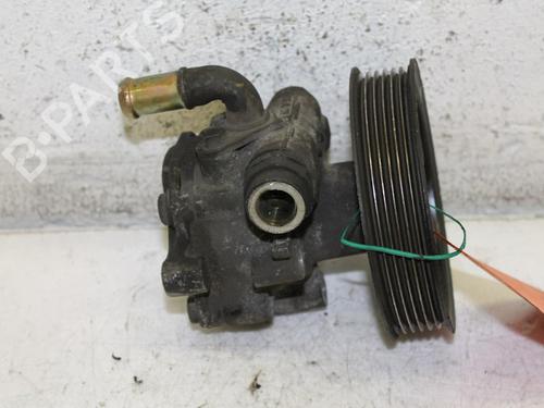 Used Steering pump VW GOLF IV (1J1) 1.6 (100 hp) 15305564