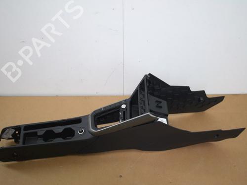 Middle console VW POLO VI (AW1, BZ1, AE1) 1.0 MPi | BP15333296I22 - Image 3