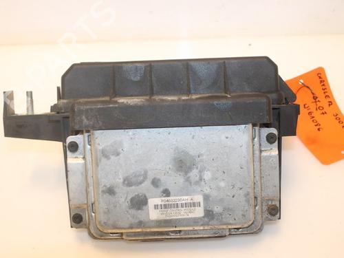 sikringsdaseel-central-chrysler-300c-lx-le-30-crd-p04692230aha-2004-15316870 main image