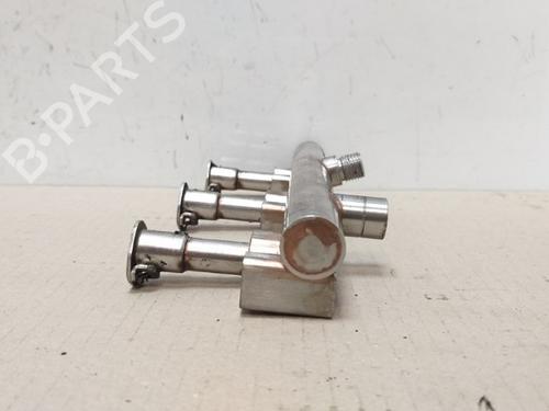 Injection rail FORD FOCUS IV (HN) 1.0 EcoBoost | BP37213532M98 - Image 2