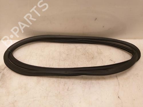 Used Rubber door seal OPEL ASTRA K (B16) 1.2 Turbo (68) (145 hp) 15338813