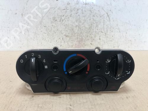 Used Climate control Climate control 15534733 15534733