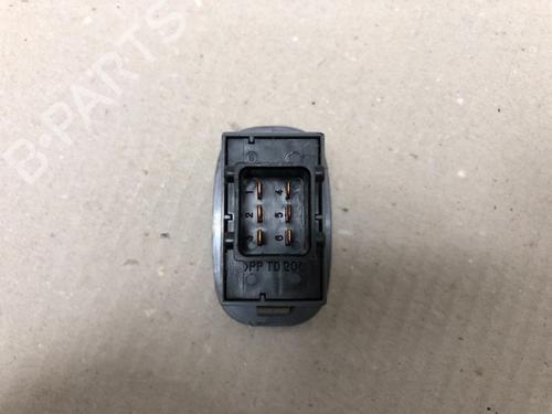 Switch SAAB 9-5 (YS3E) 2.0 t | BP15535702I30 