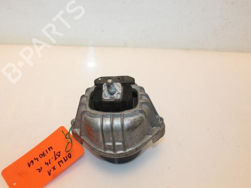 Used Engine mount Engine mount 15321164 15321164