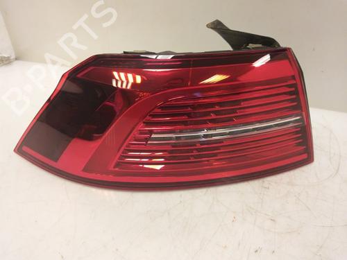 Used Left taillight Left taillight 20693110 20693110