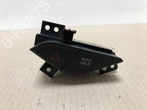 advarselskontakt-lynk-co-01-phev-8891957884-2017-15347892 main image