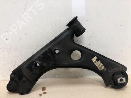 Used Right front suspension arm Right front suspension arm 37214305 37214305