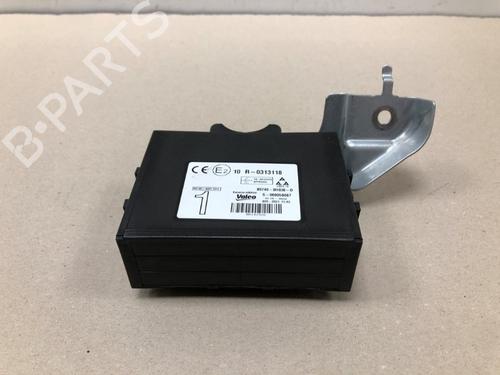 electronic-module-toyota-aygo-_b4_-2014-37204657 main image