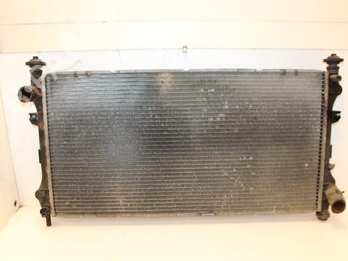 Used Water radiator Water radiator 16183261 16183261