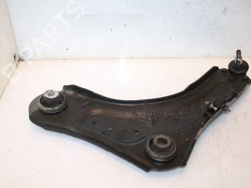 Used Left front suspension arm RENAULT MEGANE III Grandtour (KZ0/1) 1.5 dCi (KZ09, KZ0D, KZ1G, KZ29, KZ14, KZ1W, KZ10, KZ1F,... (110 hp) 15332734