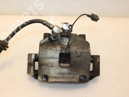 Used Right front brake caliper Right front brake caliper 15325657 15325657