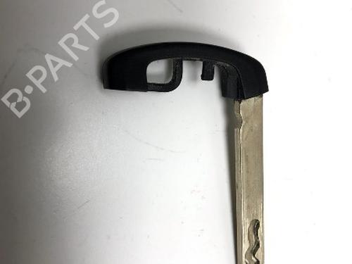 Electronic module BMW 1 (F20) 118 d | BP37205183M83 - Image 5