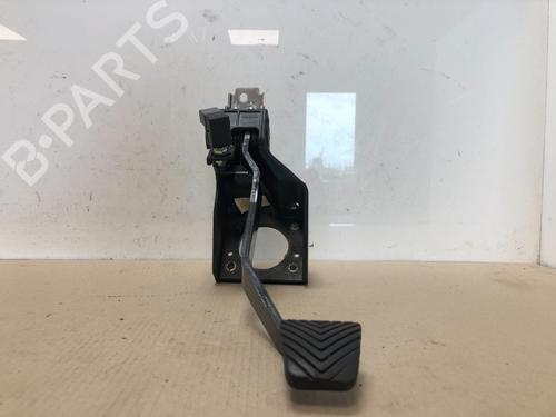 clutch-pedal-kia-ceed-sw-ed-20-crdi-140-2007-2008-2009-2010-2011-2012-18834841 main image