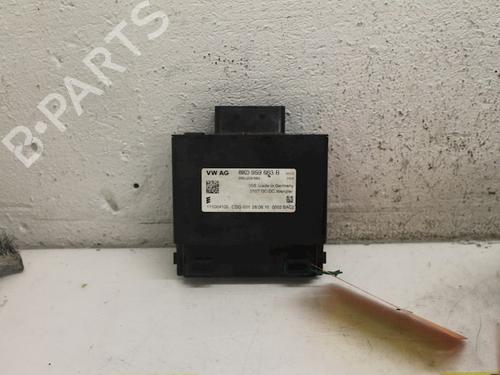 Used Electronic module SEAT IBIZA IV (6J5, 6P1) 1.2 TDI (75 hp) 15305475