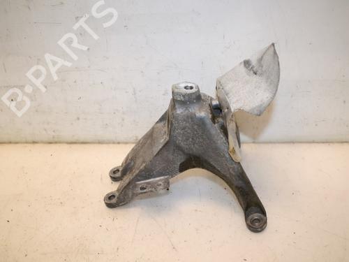 Used Engine mount Engine mount 15335546 15335546