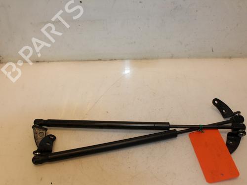 Used Hood lift support TESLA MODEL S (5YJS) 85D AWD (525 hp) 15326921