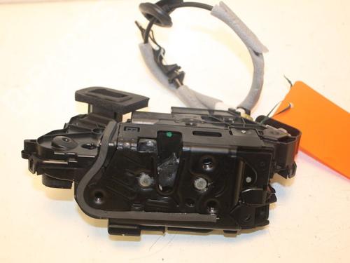 Used Front left lock Front left lock 15315950 15315950