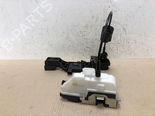 Used Front left lock Front left lock 15533760 15533760