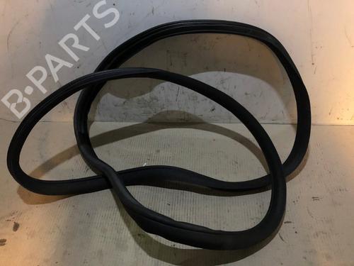 Used Rubber door seal MERCEDES-BENZ E-CLASS T-Model (S212) E 220 CDI / BlueTEC (212.202, 212.201) (170 hp) 15329615
