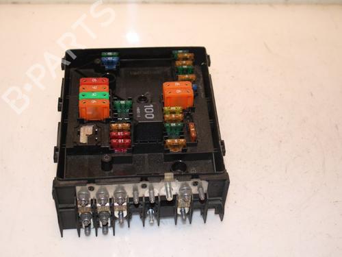 Fuse box VW TOURAN (1T1, 1T2) 1.9 TDI | BP15331839E1 