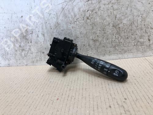 Used Steering column stalk Steering column stalk TOYOTA YARIS (_P1_) 1.3 (SCP12_, SCP13_, SCP12R, SCP13R) (87 hp) 15650044 15650044