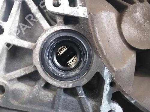 Gearbox OPEL CORSA C (X01) 1.4 Twinport (F08, F68) | BP37214845M3 - Image 2
