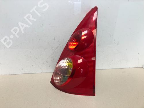 Used Right taillight PEUGEOT 107 (PM_, PN_) 1.0 (68 hp) 15537007