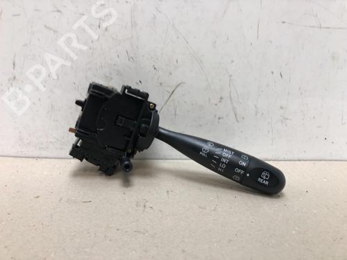 Used Steering column stalk TOYOTA YARIS (_P1_) 1.3 (SCP12_, SCP13_, SCP12R, SCP13R) (87 hp) 15650153