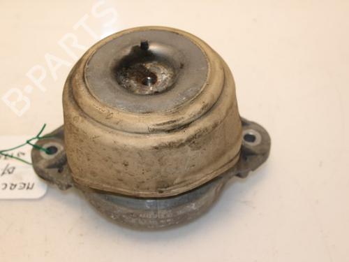 Used Engine mount Engine mount 15324716 15324716