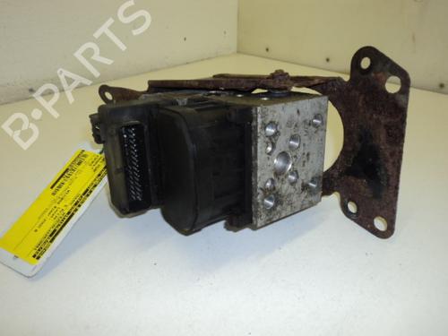 Used ABS pump RENAULT ESPACE III (JE0_) 3.0 V6 24V (JE0G, JE0R) (190 hp) 15300388
