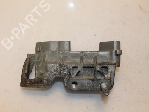 Used Engine mount Engine mount 15329189 15329189