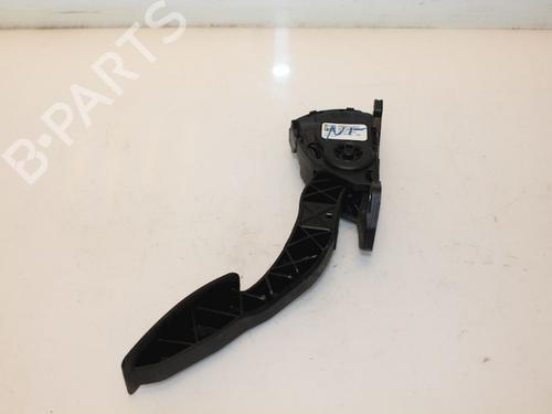 Used Pedal OPEL AGILA B (H08) 1.2 (F68) (86 hp) 15319355