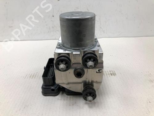 abs-pump-porsche-taycan-y1a-2019-37209050 main image