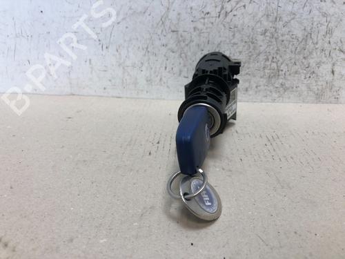 Clé de contact FIAT STILO (192_) 1.2 16V (192_XA1B) (80 hp) 15534417