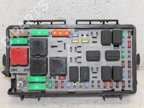 Used Fuse box Fuse box 15305259 15305259