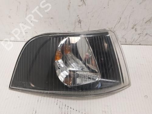 Used Right front indicator Right front indicator 15531877 15531877