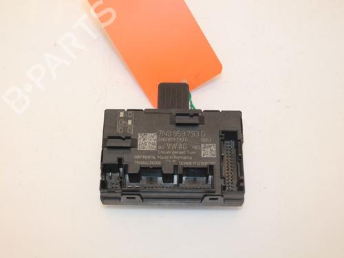 Used Electronic module Electronic module 15319759 15319759