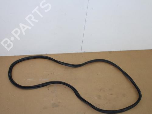 Used Rubber door seal VW GOLF VI (5K1) 2.5 (170 hp) 15327931