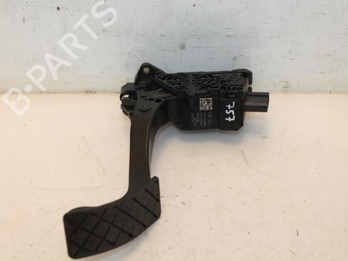 Used Pedal Pedal 15333874 15333874
