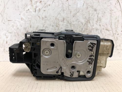 front-right-lock-volvo-v40-hatchback-525-2012-2013-2014-2015-2016-2017-2018-2019-37212951 main image