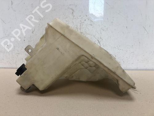 Used Windscreen washer tank CITROËN C3 I (FC_, FN_) 1.4 i (73 hp) 15534083