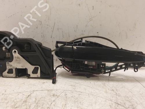 Used Front right exterior door handle Front right exterior door handle 15340648 15340648